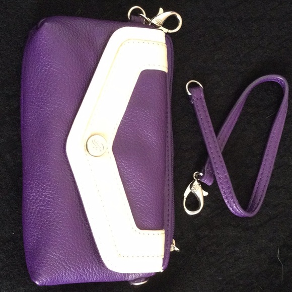 Grace Adele wristlet, grape purple - Picture 2 of 6